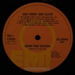 Grand Funk Railroad - Good Singin' Good Playin'