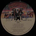 Kiss - Love Gun