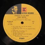 Frank Sinatra - Strangers In The Night