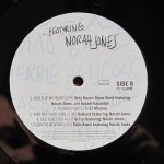 Norah Jones - ...Featuring